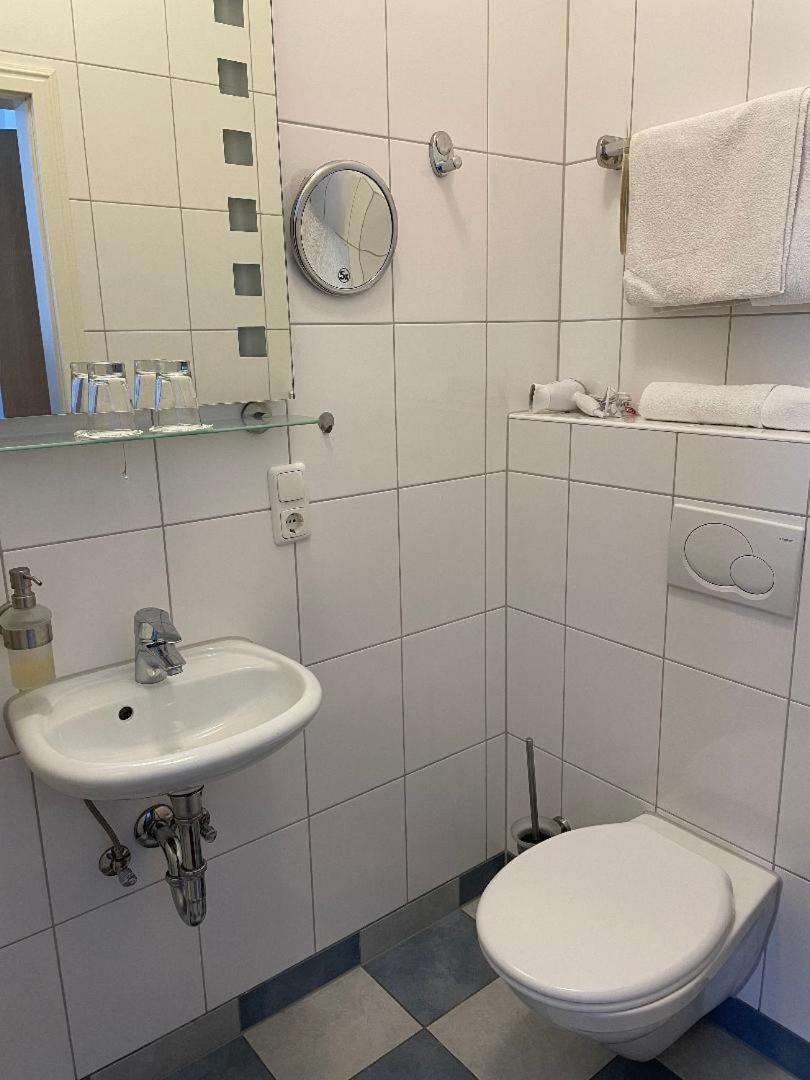 Hotel Zum Goldenen Loewen Sankt Goar Zewnętrze zdjęcie